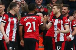 开云官网-诺里奇主场逼平对手，保级形势略有缓和