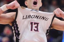 开云体育平台APP-包含凯尔特人碾压上海队，郭艾伦高光表现的词条