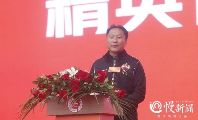 包含教练战术高明，率领球队一路高歌猛进的词条