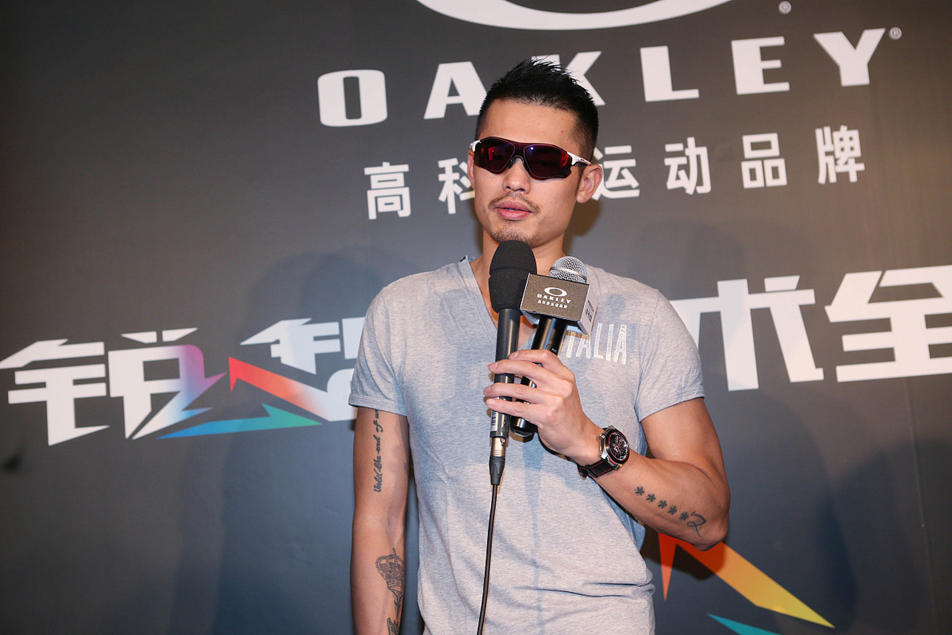 F1赛车明星林丹将宣布退役