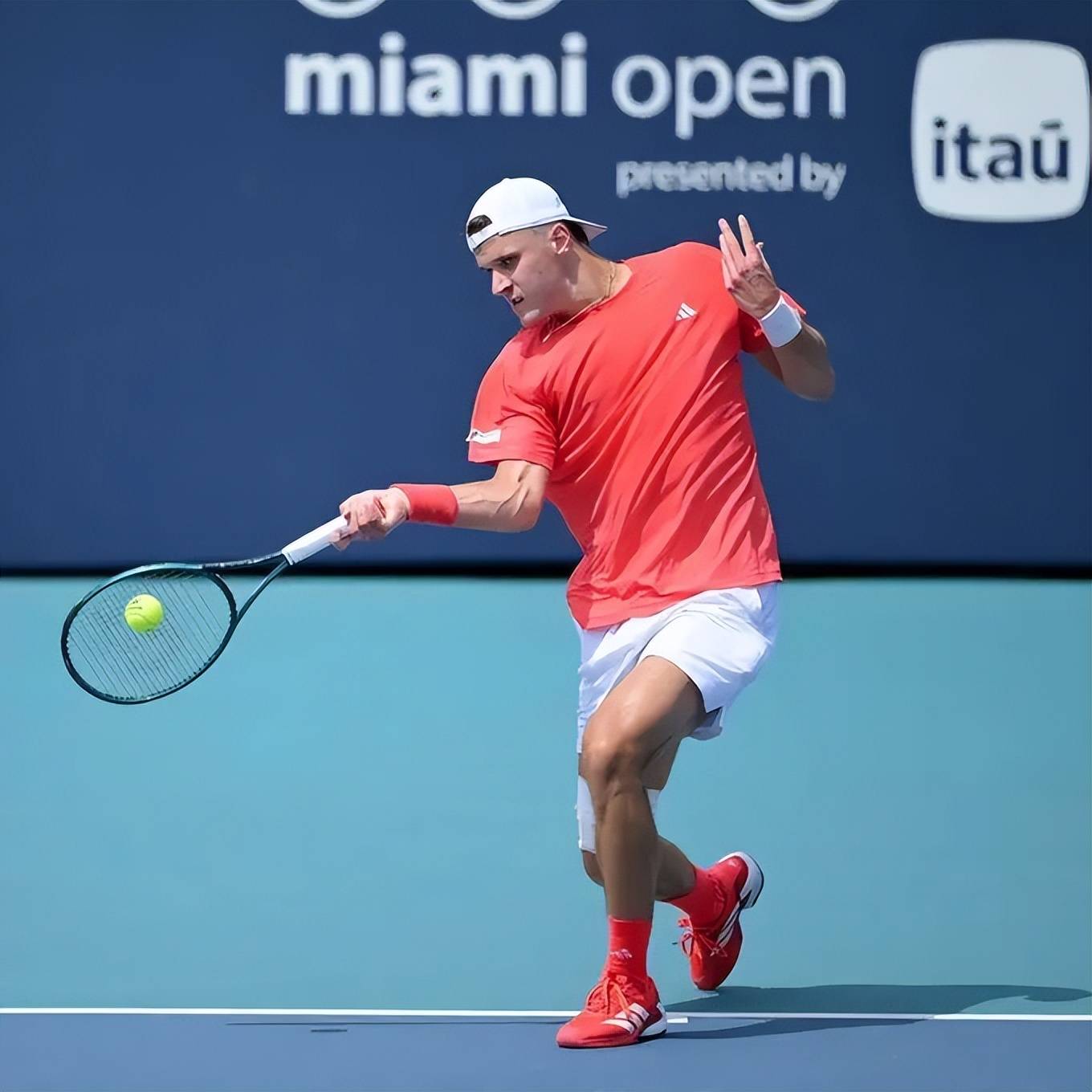 足坛明日之星:瑞典女足队19岁新秀 足坛明日之星:瑞典女足队19岁新秀