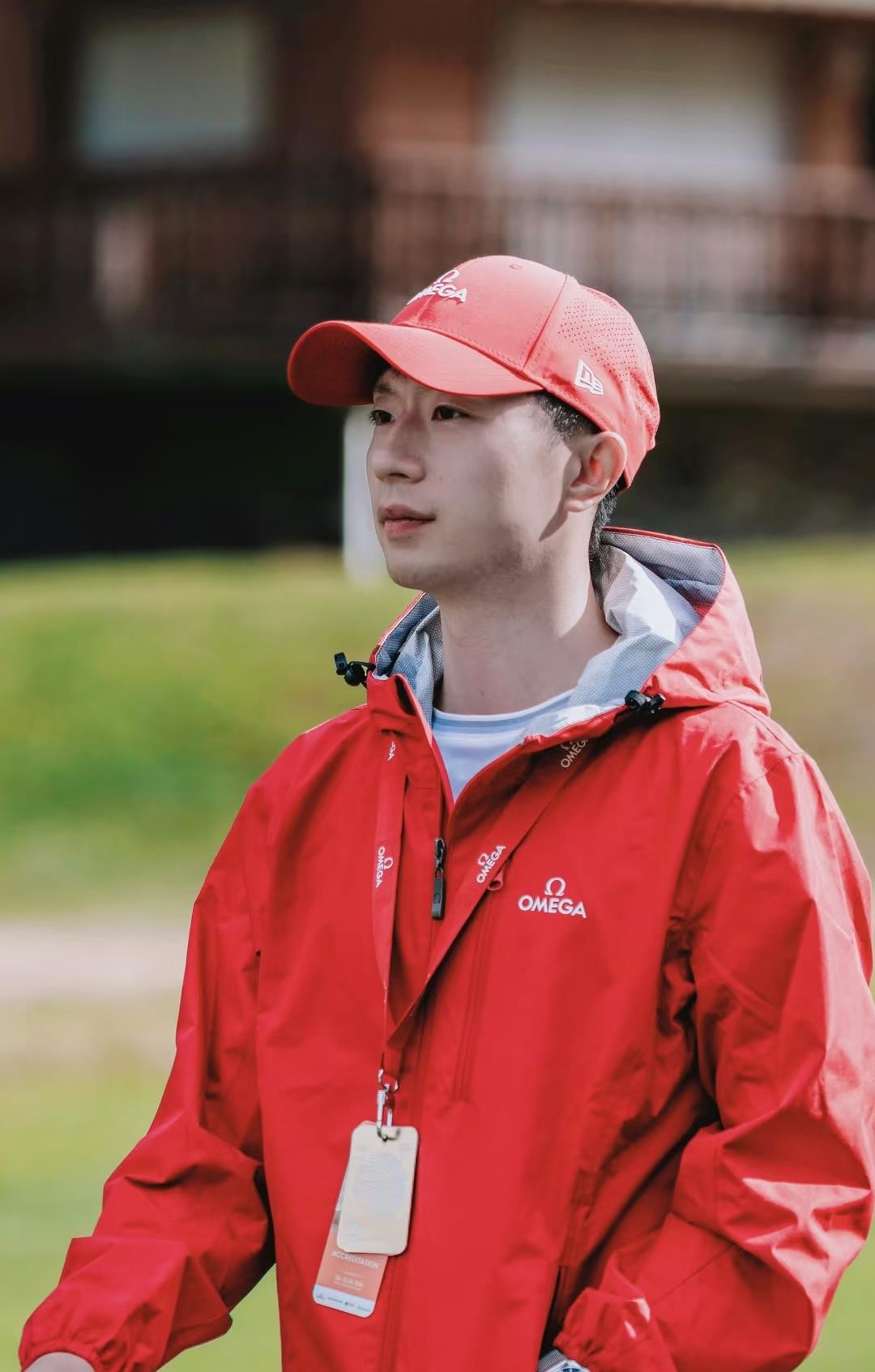 包含日本乒乓球队轻取瑞典乒乓球队，马龙送出助攻的词条