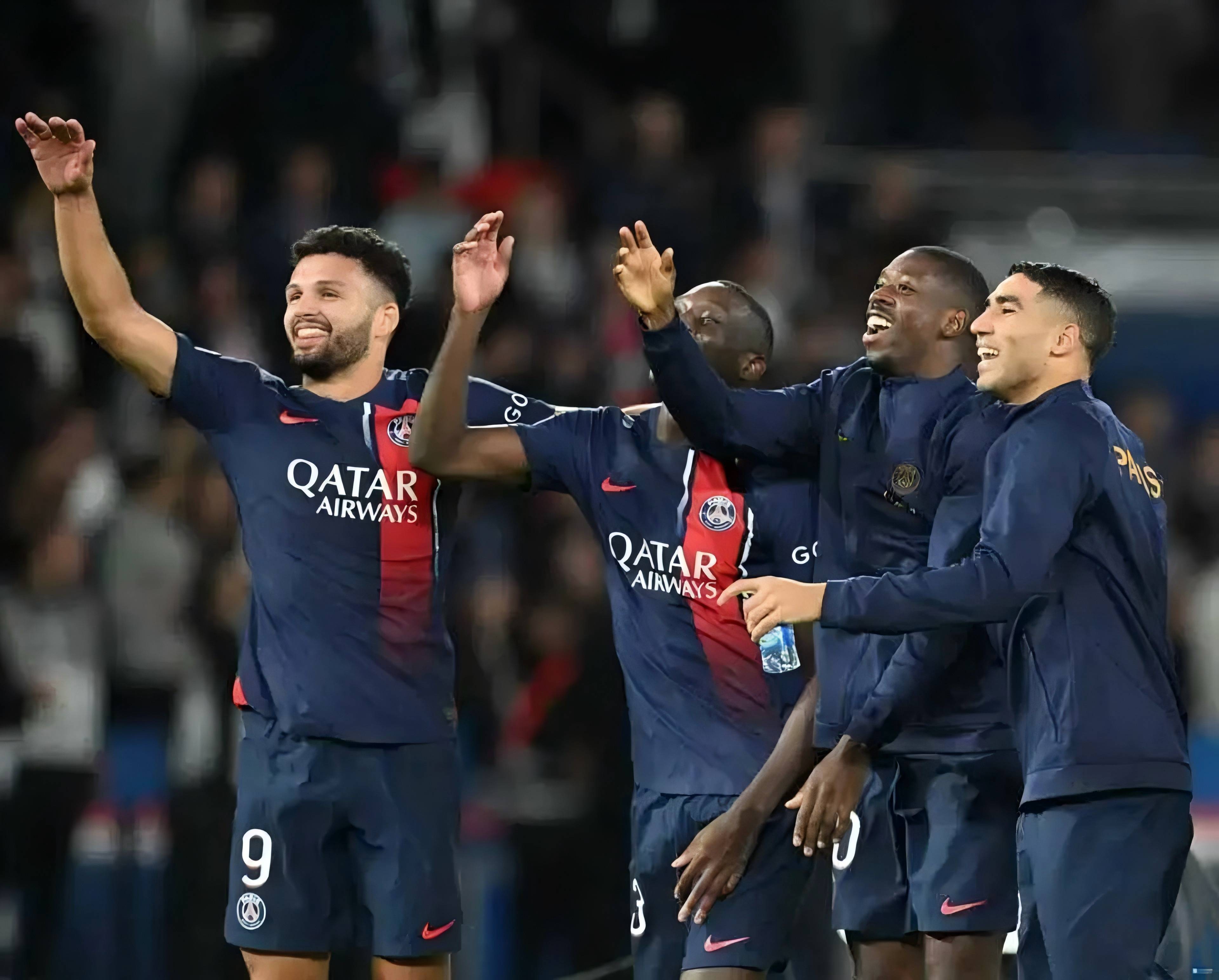 关于巴黎圣日耳曼豪取四连胜，雄霸欧冠的信息