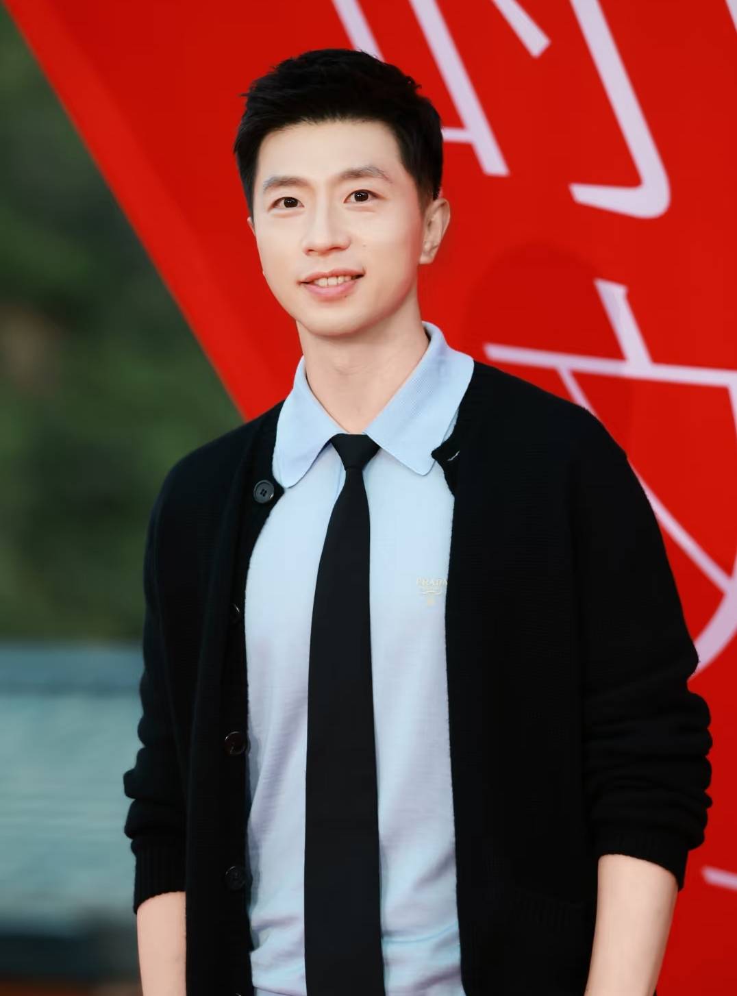 关于波兰乒乓球队轻取法国乒乓球队，马龙打破历史纪录的信息