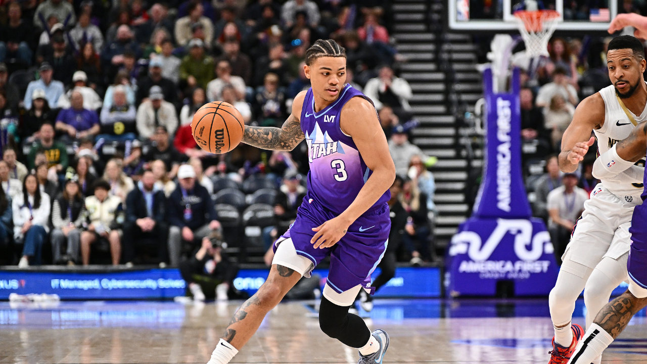 爵士逆转鹈鹕，乔治统治全场的简单介绍